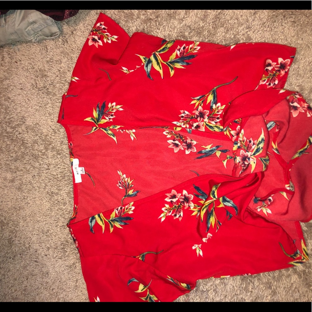 Small floral crop top